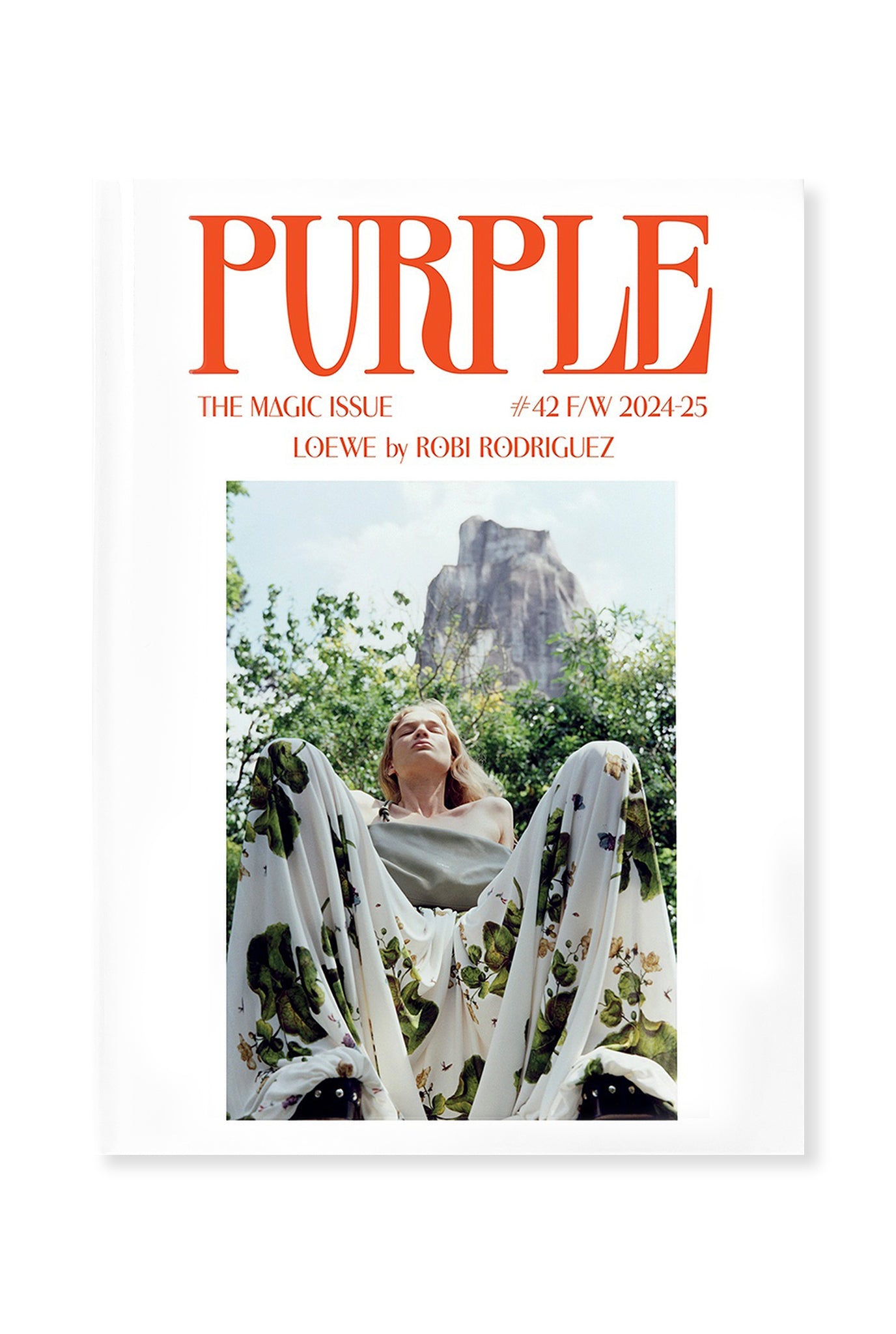 Purple, Issue 42 - The Magic Issue